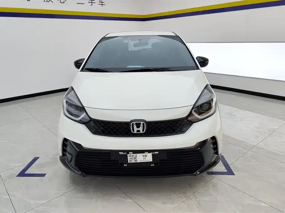 Honda Fit — фото 4