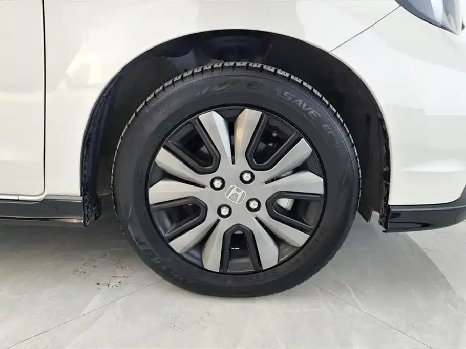 Honda Fit — фото 5