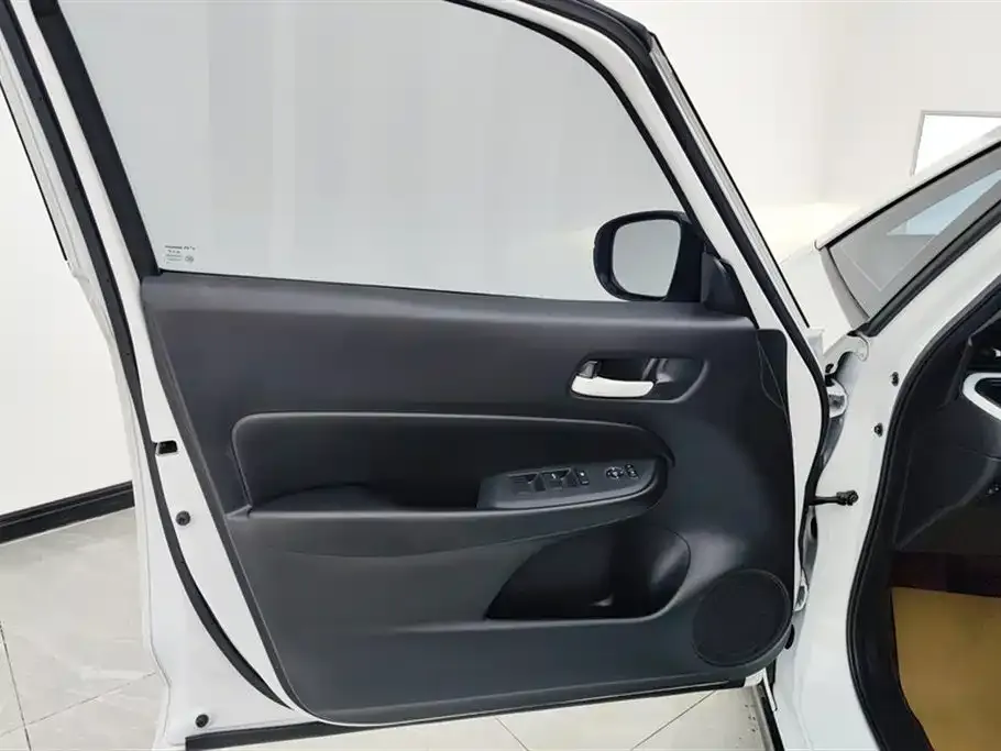 Honda Fit — фото 3