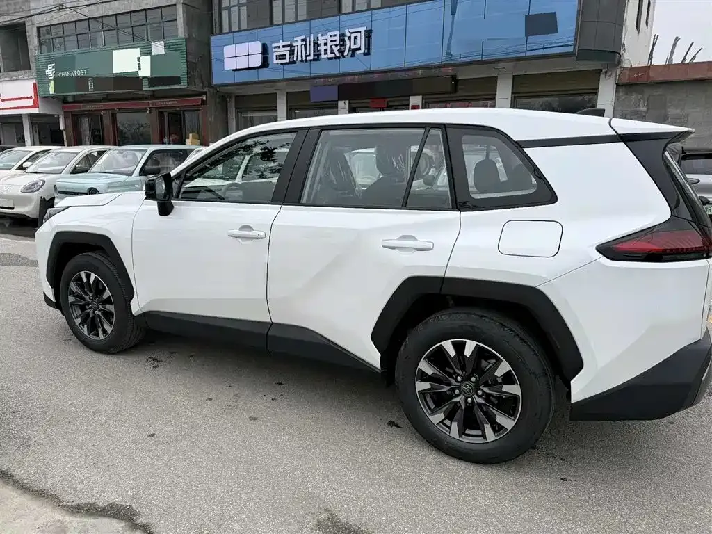 Toyota RAV4 2026 из CN, фото 9