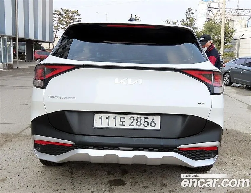 Kia Sportage — фото 6