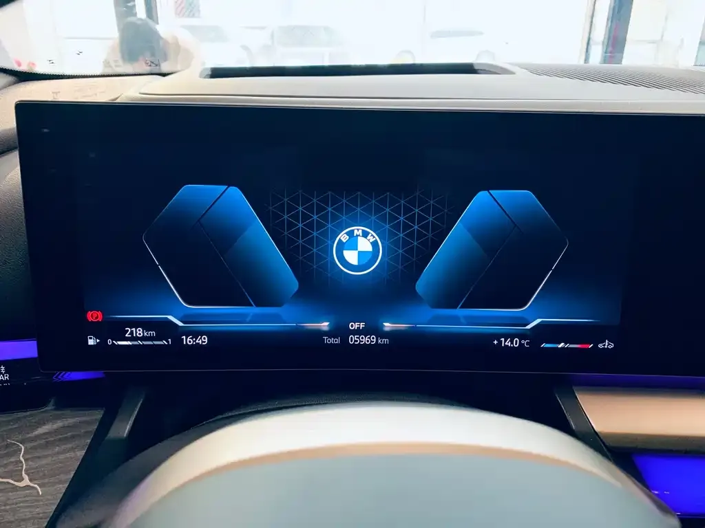 BMW 5 Series — фото 2