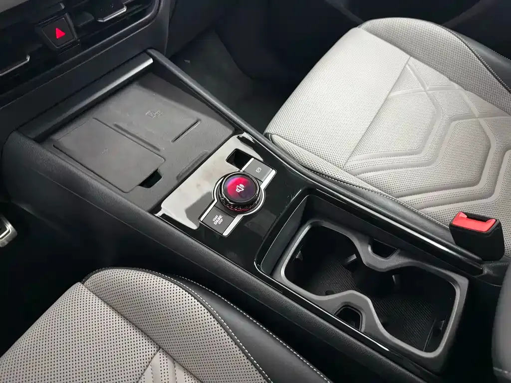 Volkswagen Tayron 2025 из CN, фото 9