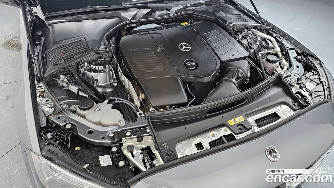 Mercedes-Benz C-Class 2023 из KR, фото 8