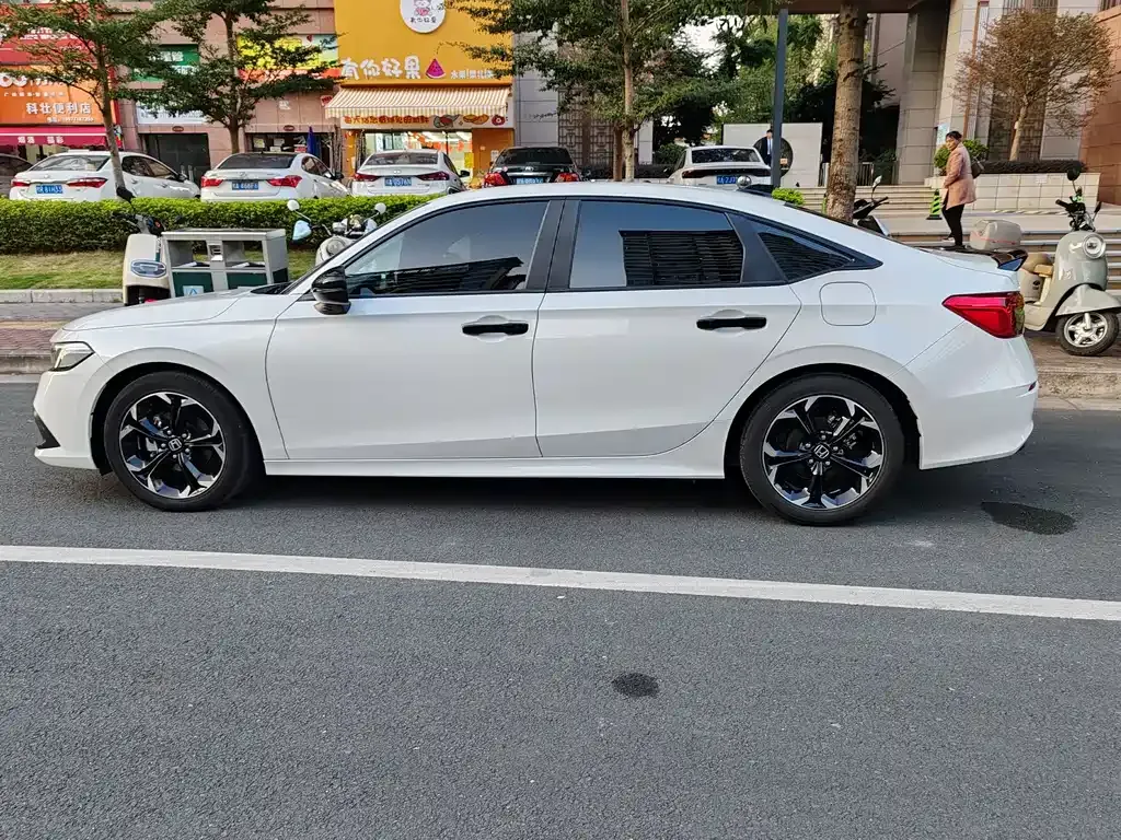 Honda Civic 2022 из CN, фото 7