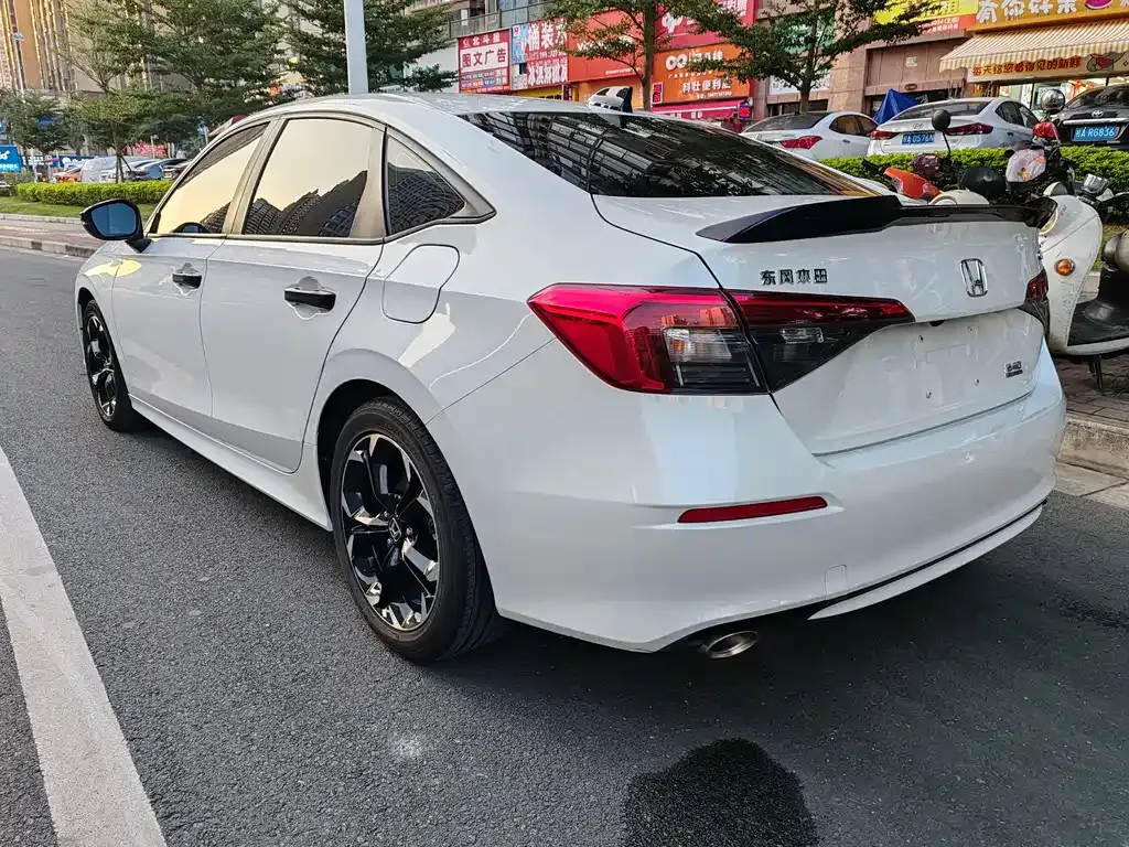 Honda Civic 2022 из CN, фото 3