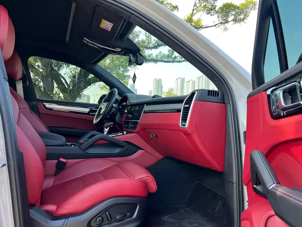 Porsche Cayenne Hybrid 2023 из CN, фото 9