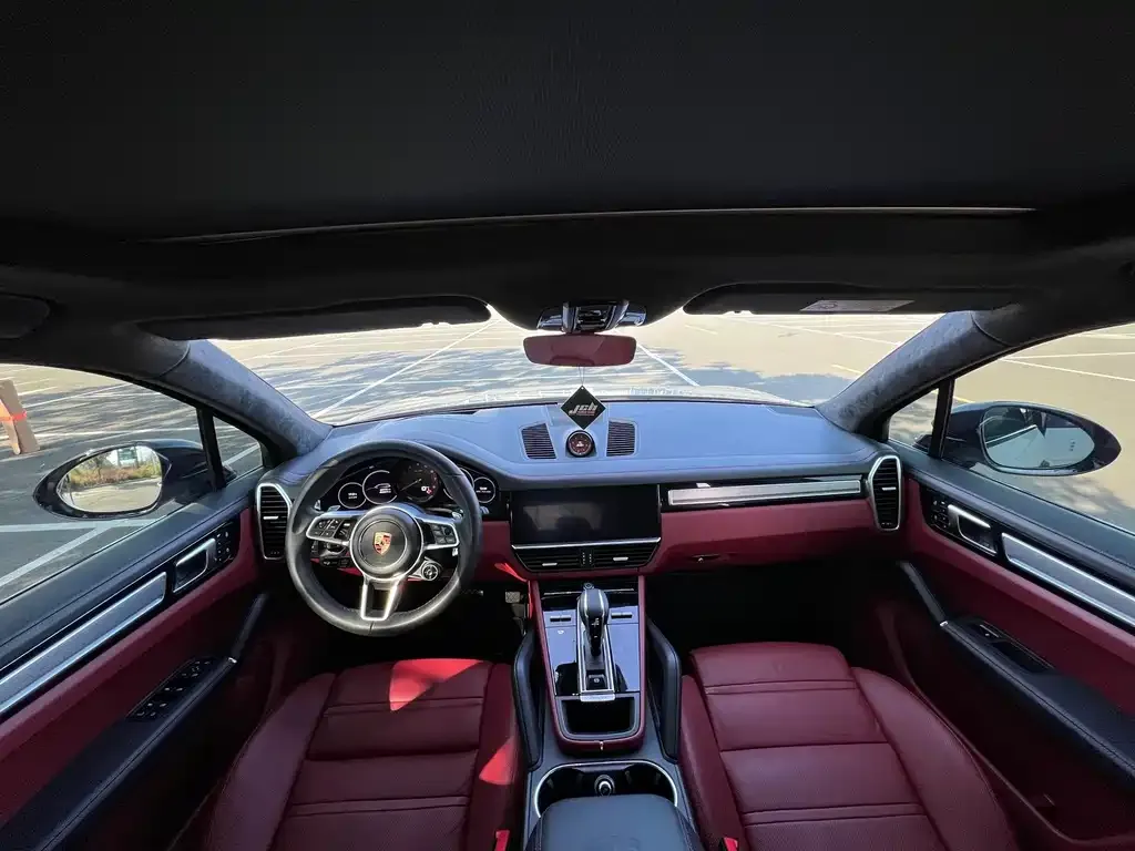 Porsche Cayenne Hybrid 2023 из CN, фото 8