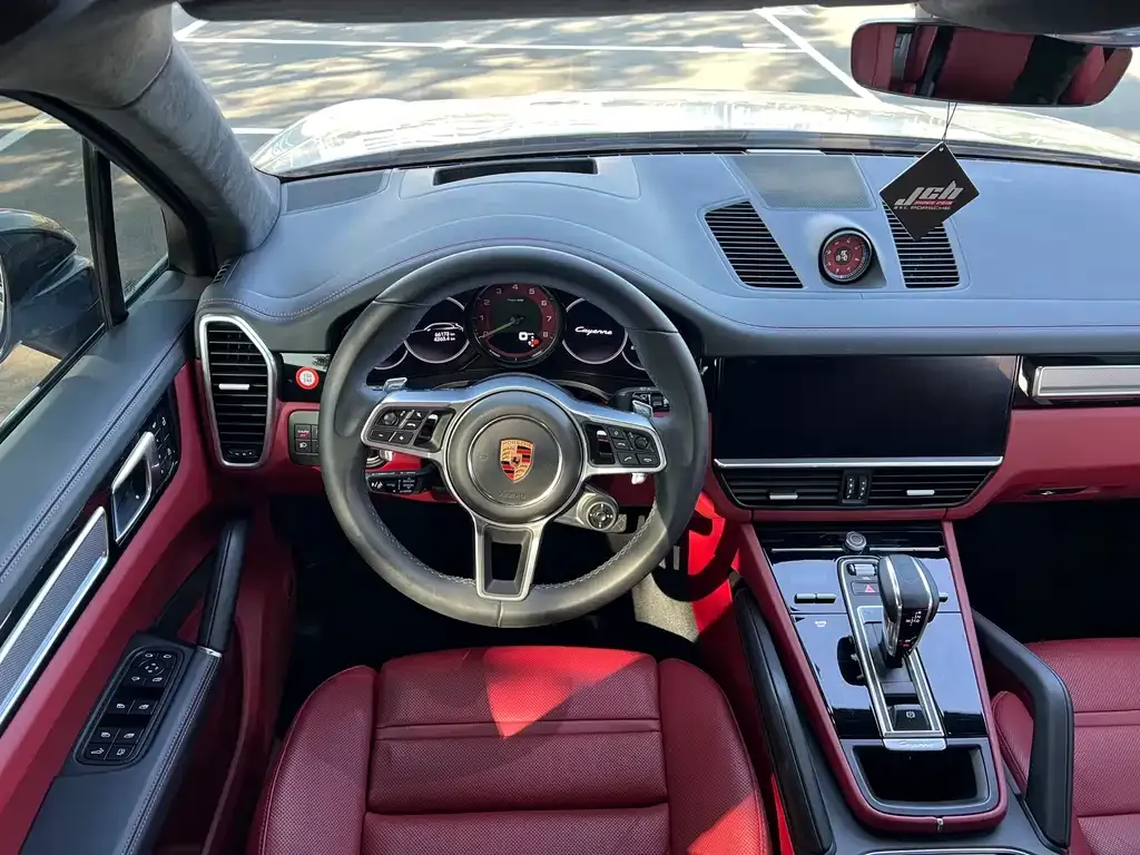 Porsche Cayenne Hybrid 2023 из CN, фото 4