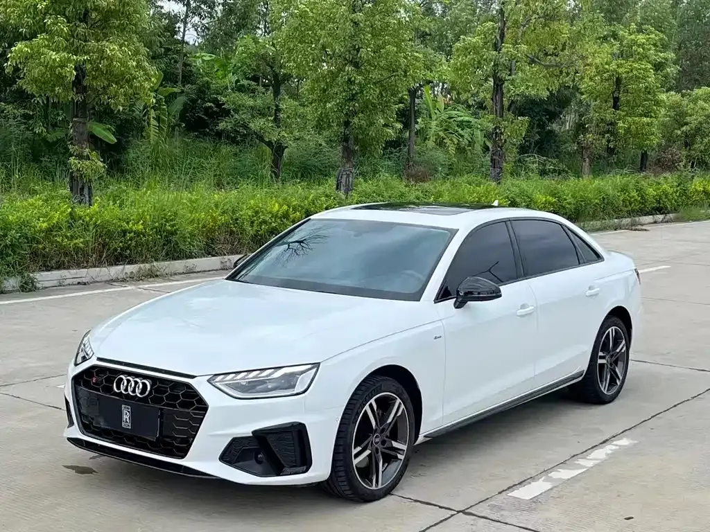 Audi A4L 2022 из CN, фото 8