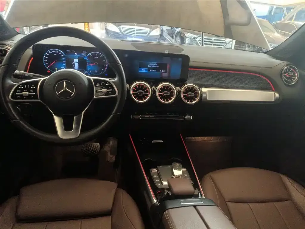 Mercedes-Benz GLB 2023 из CN, фото 2