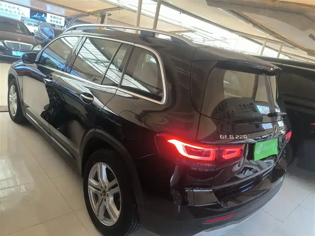 Mercedes-Benz GLB 2023 из CN, фото 6