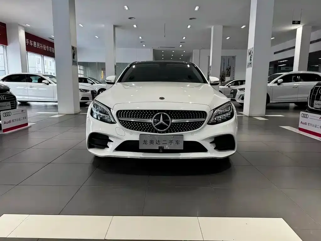 Mercedes-Benz C-Class — фото 10