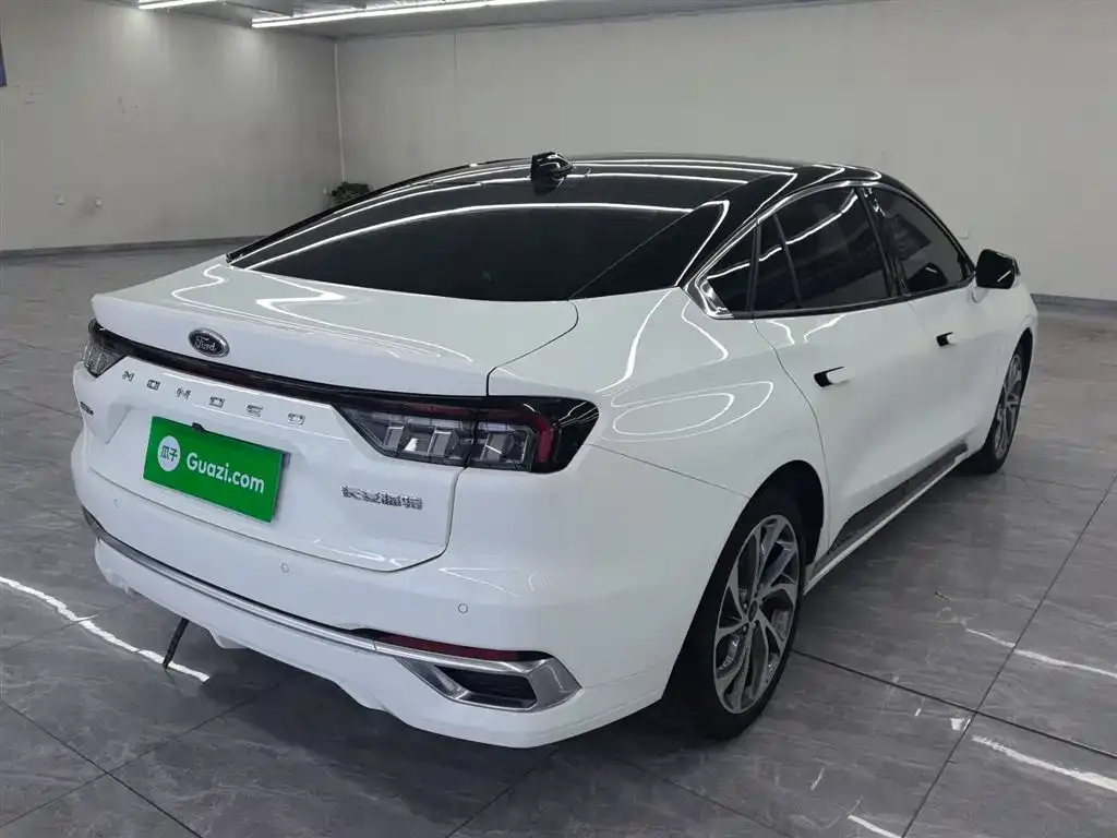 Ford Mondeo 2022 из CN, фото 10