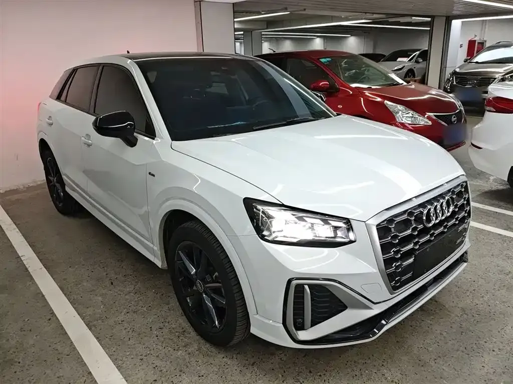 Audi Q2L 2022 из CN, фото 3