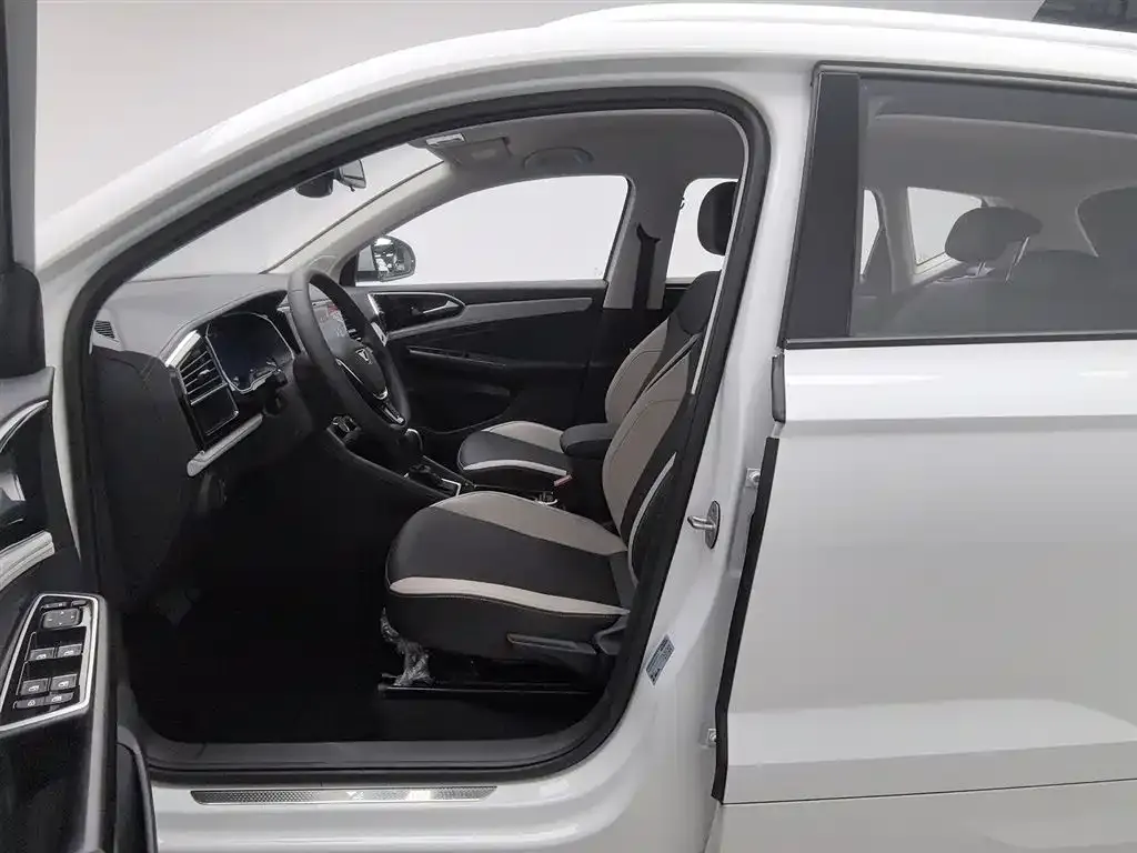 Jetta VS5 2025 из CN, фото 8