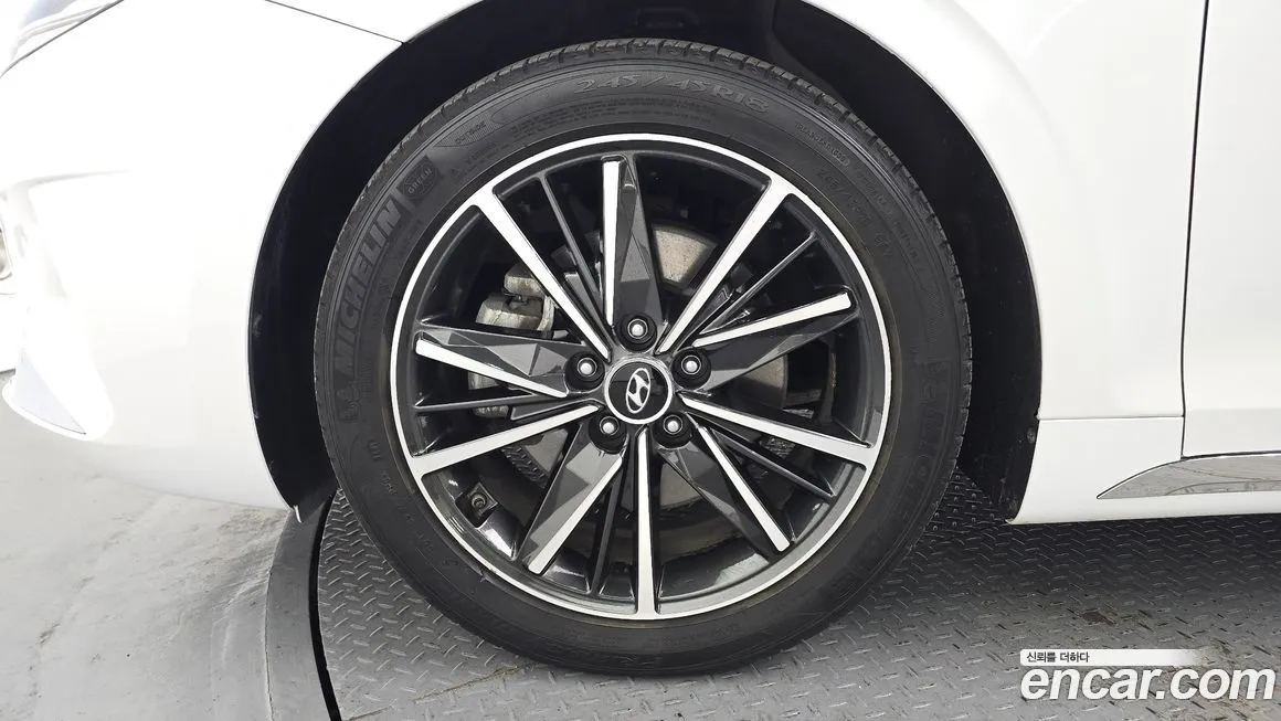 Hyundai Grandeur 2022 из KR, фото 7