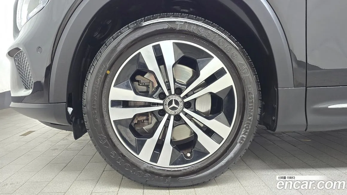 Mercedes-Benz GLB-Class 2023 из KR, фото 7