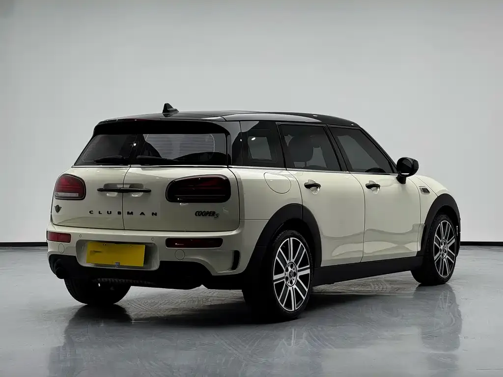 MINI Clubman — фото 4