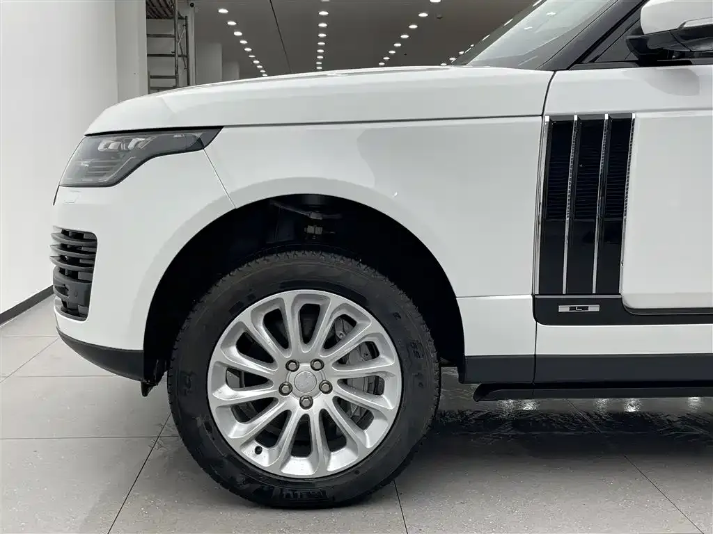 Land Rover Range Rover — фото 9
