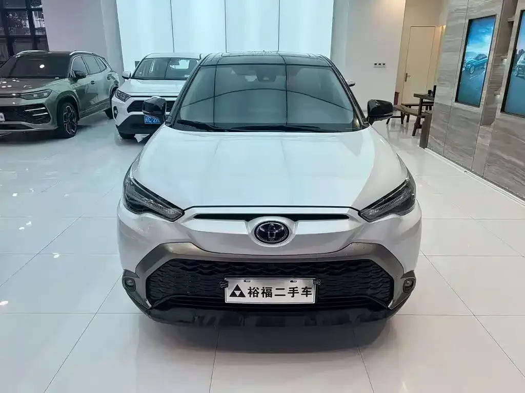 Toyota Frontlander 2022 из CN, фото 5