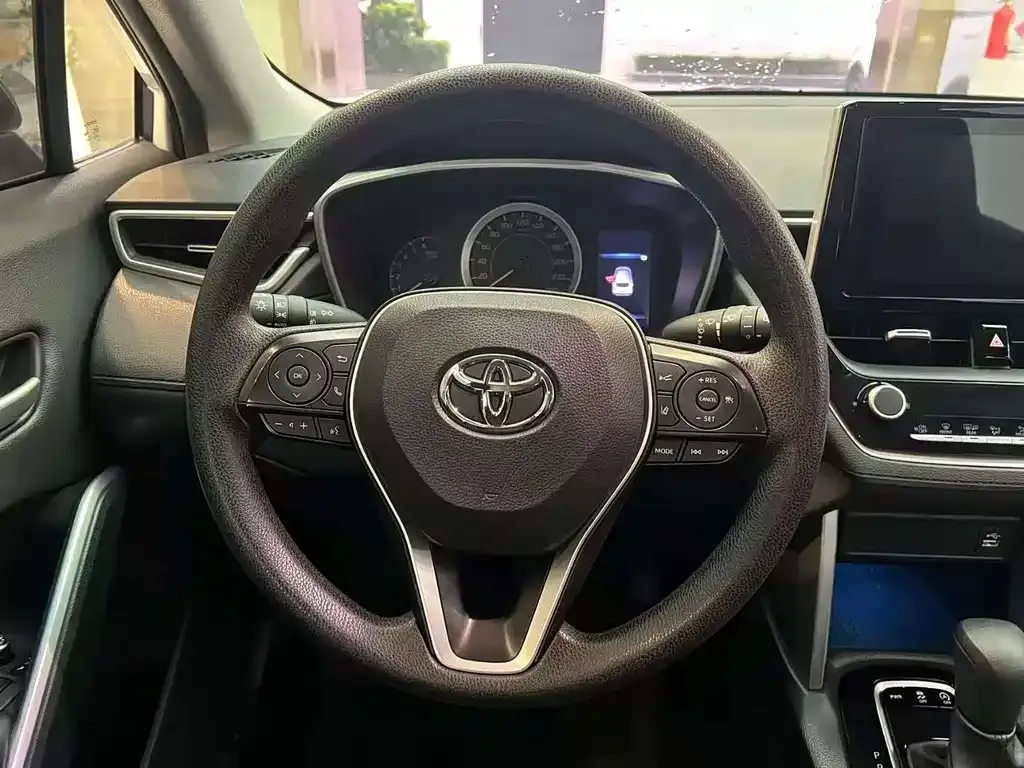 Toyota Frontlander 2022 из CN, фото 8