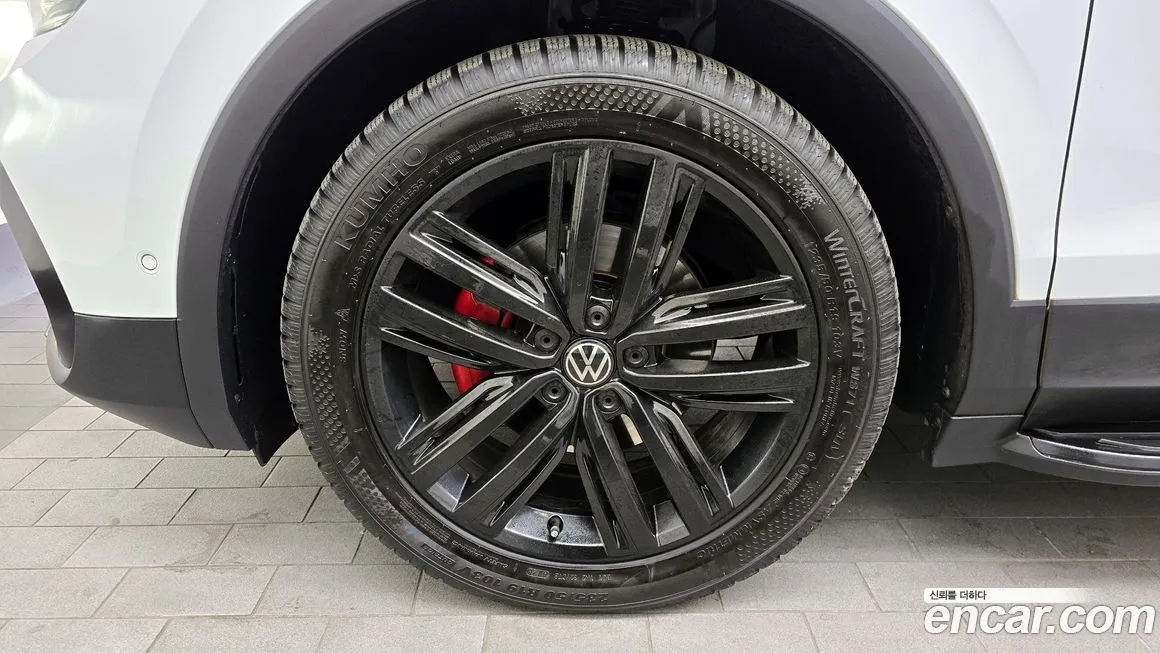 Volkswagen Tiguan 2023 из KR, фото 6