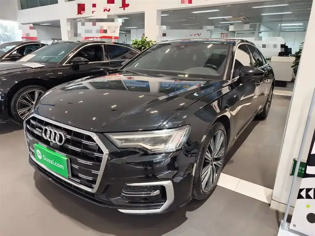 Audi A6L 2023 из CN, фото 1