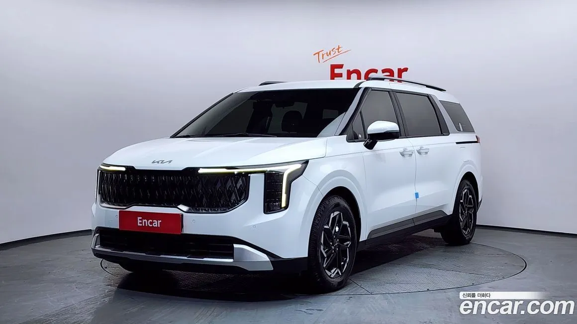 Kia Carnival 2024 из KR, фото 1