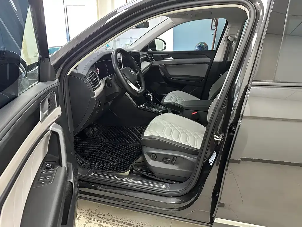 Volkswagen Tayron 2022 из CN, фото 8