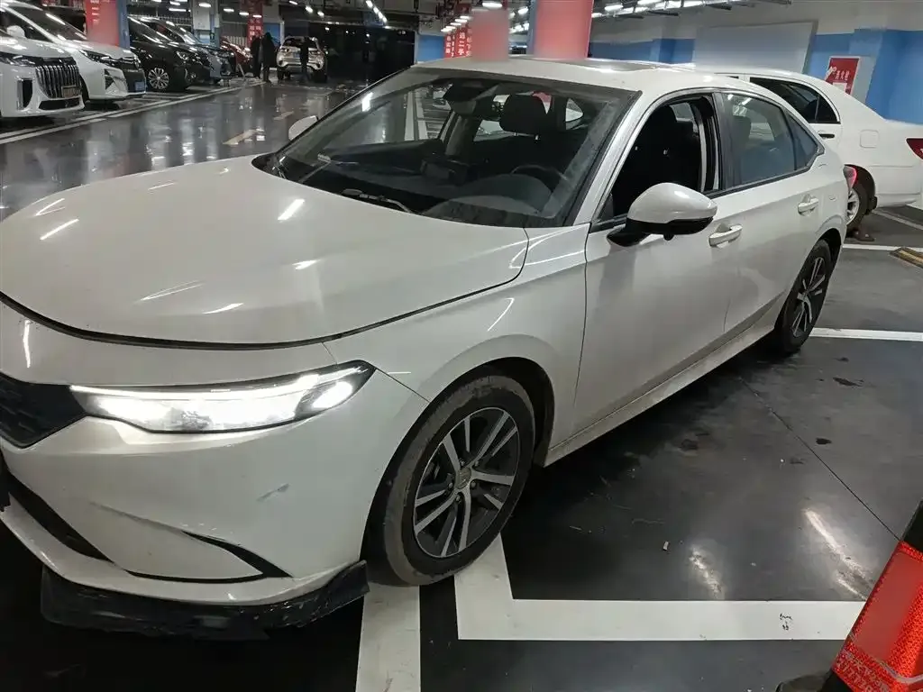 Honda Integra — фото 1