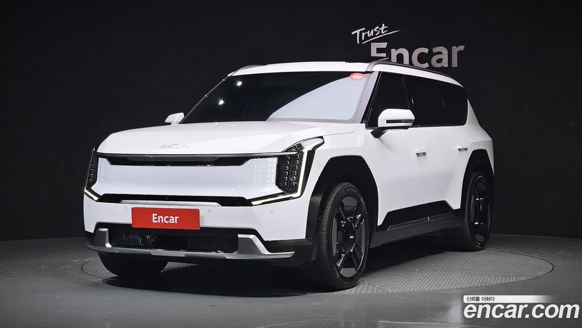 Kia EV9 2024 из KR, фото 1