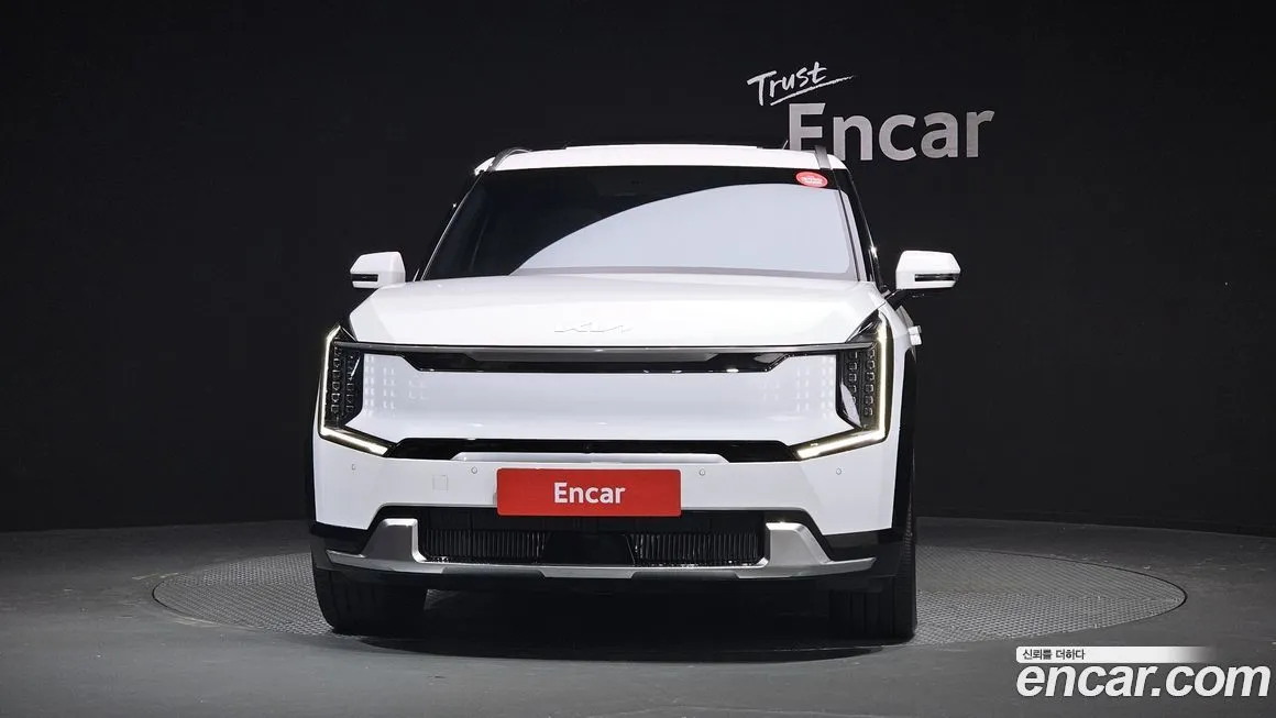 Kia EV9 2024 из KR, фото 2