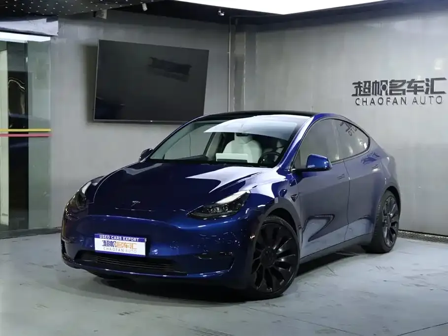 Tesla Model Y 2023 из CN, фото 1