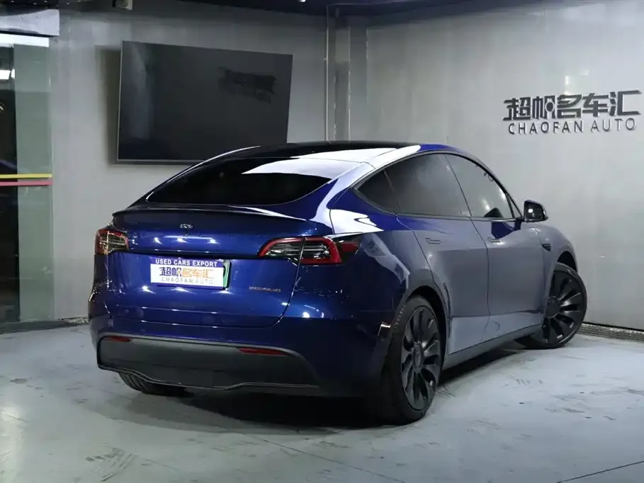 Tesla Model Y 2023 из CN, фото 10