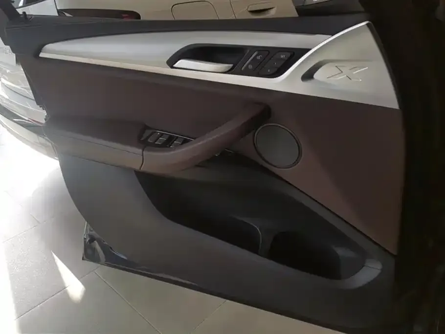 BMW iX3 2021 из CN, фото 7