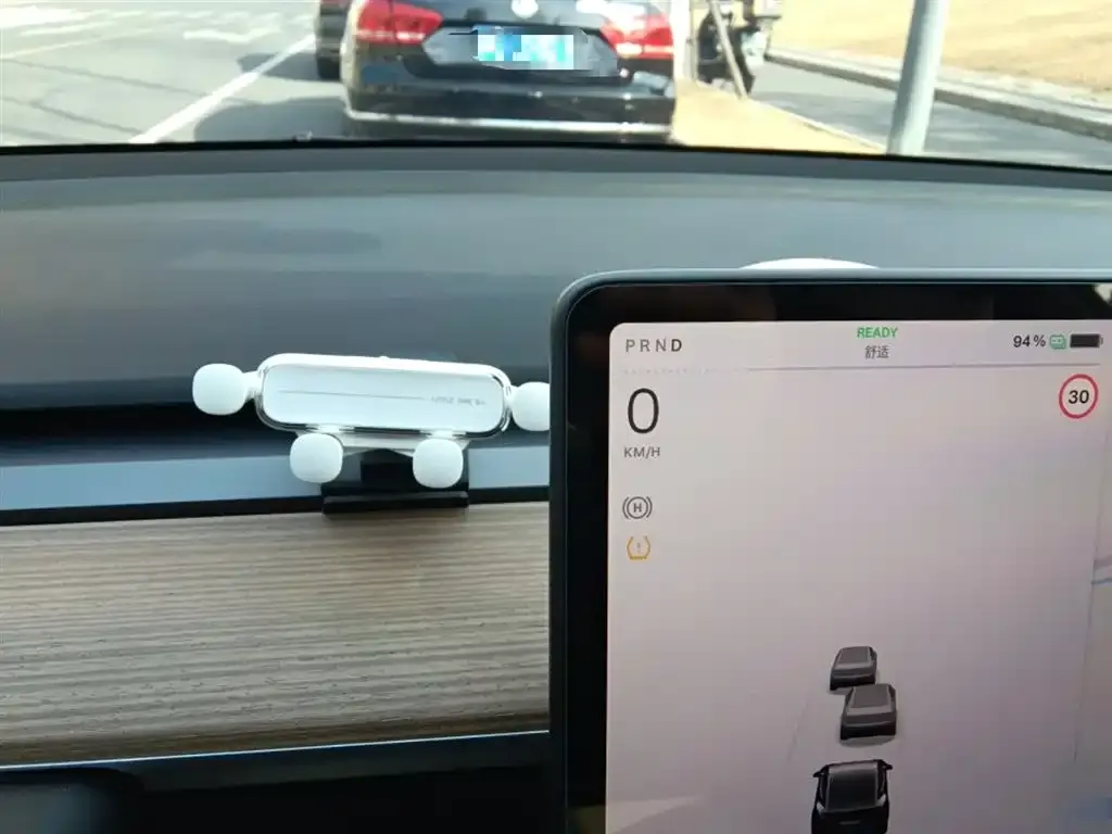 Tesla Model 3 2023 из CN, фото 3
