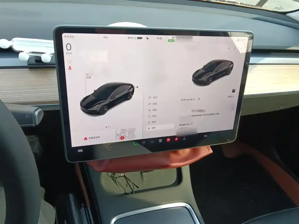 Tesla Model 3 2023 из CN, фото 2