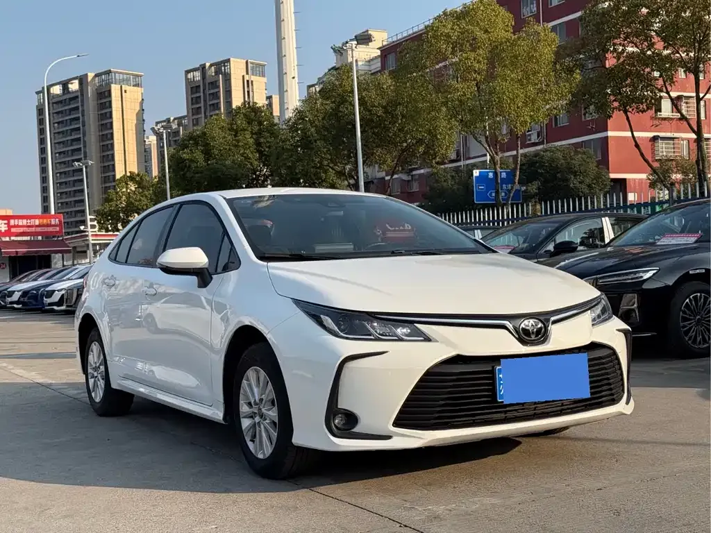 Toyota Corolla 2024 из CN, фото 5