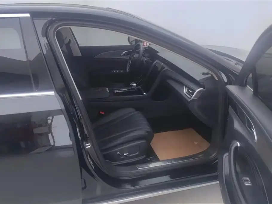 Hongqi H5 2024 из CN, фото 10