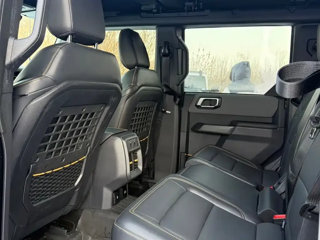 Ford Bronco 2025 из CN, фото 7