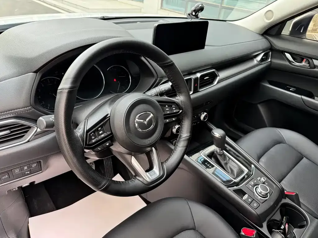 Mazda CX-5 2022 из CN, фото 2