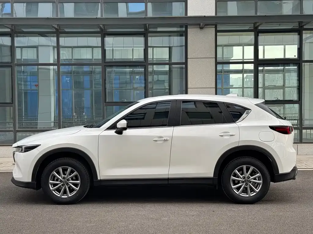 Mazda CX-5 2022 из CN, фото 9