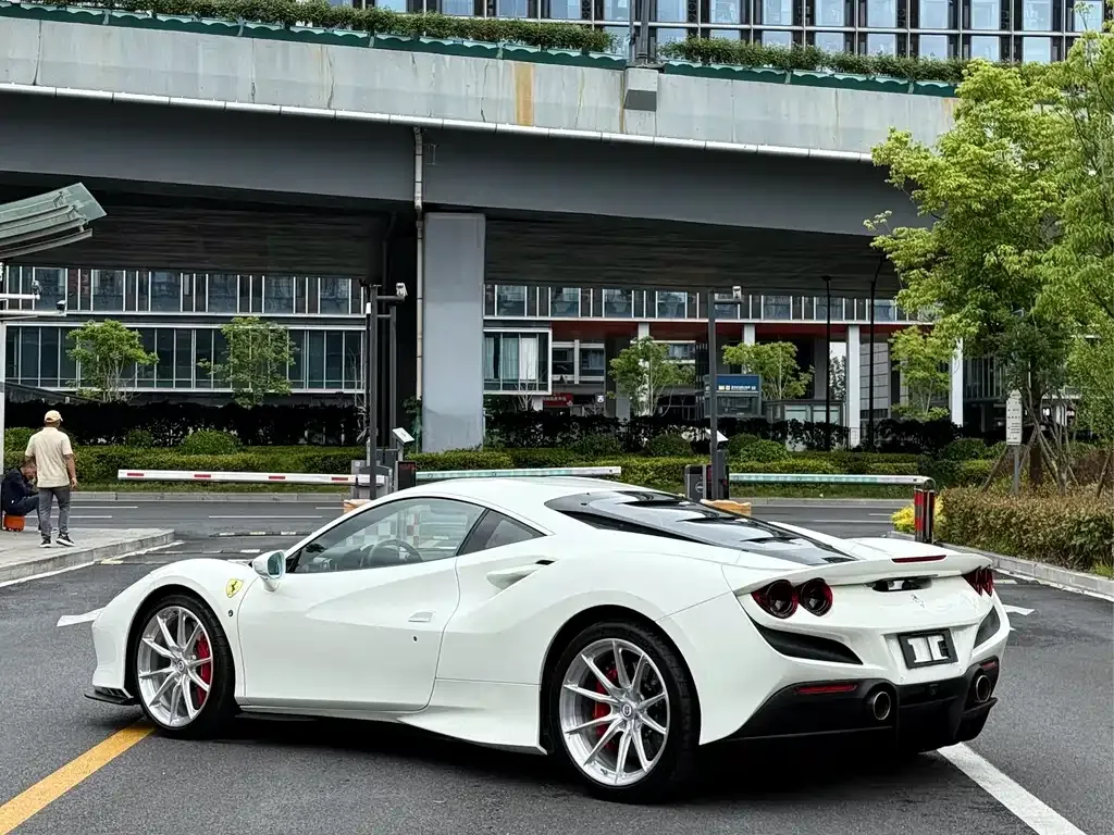 Ferrari F8 2022 из CN, фото 5