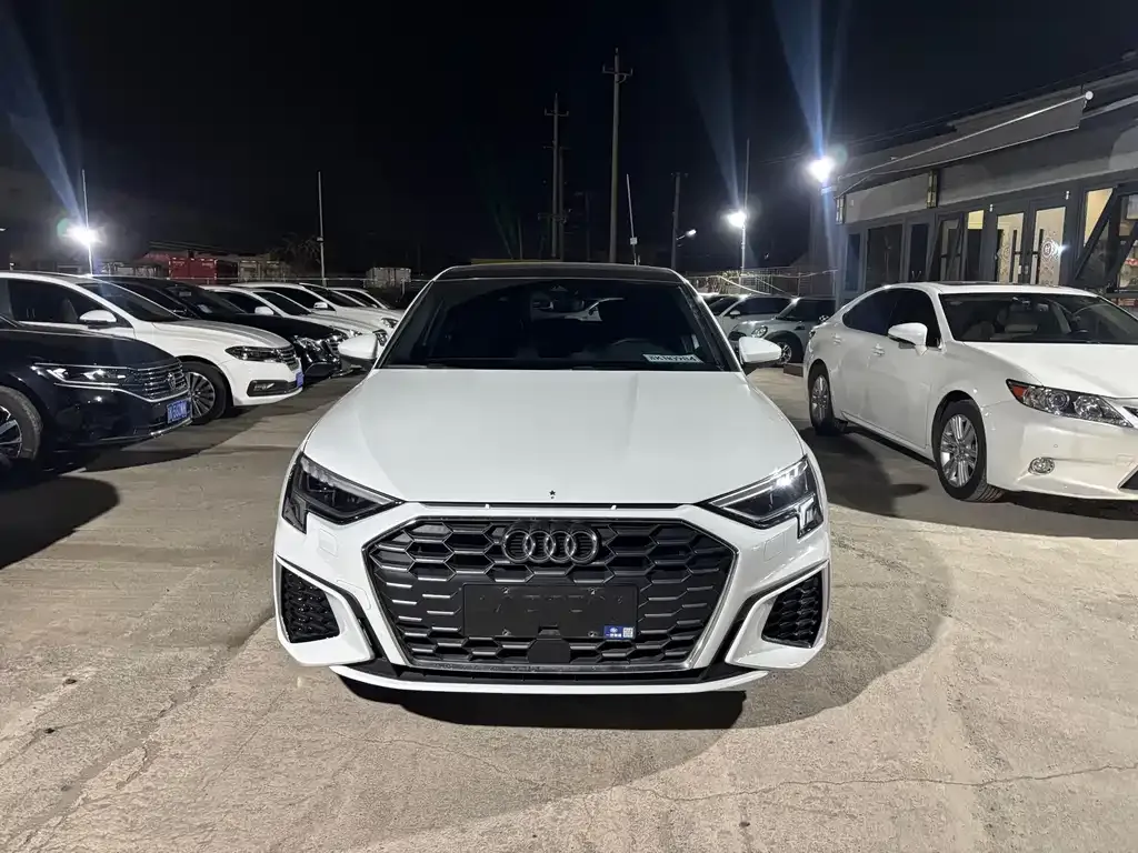 Audi A3 2022 из CN, фото 3