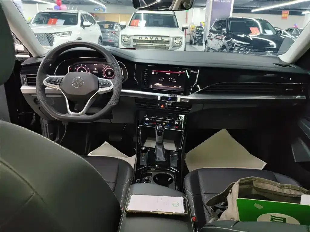 Volkswagen Passat 2024 из CN, фото 2