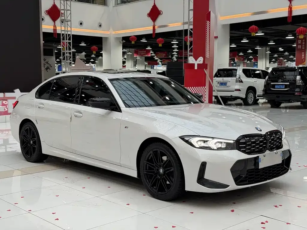 BMW 3 Series 2023 из CN, фото 10