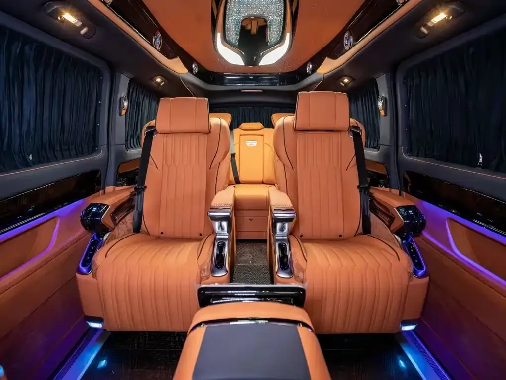 Mercedes-Benz Vito 2025 из CN, фото 4