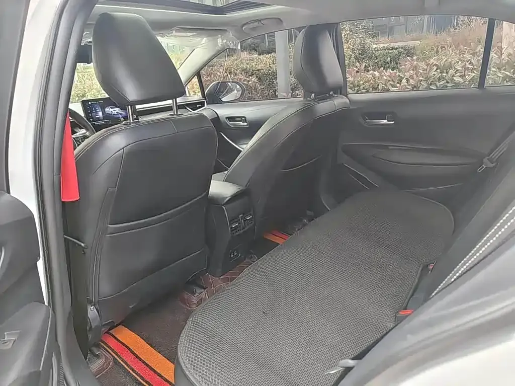 Toyota Corolla 2024 из CN, фото 3