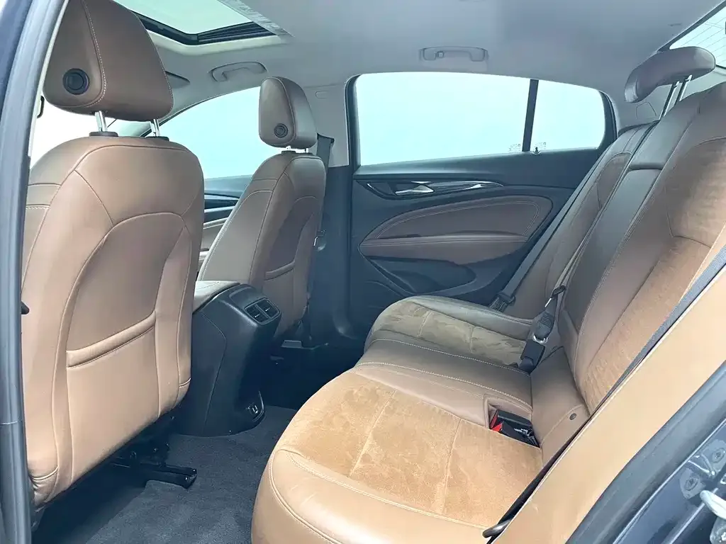 Buick Regal 2022 из CN, фото 8